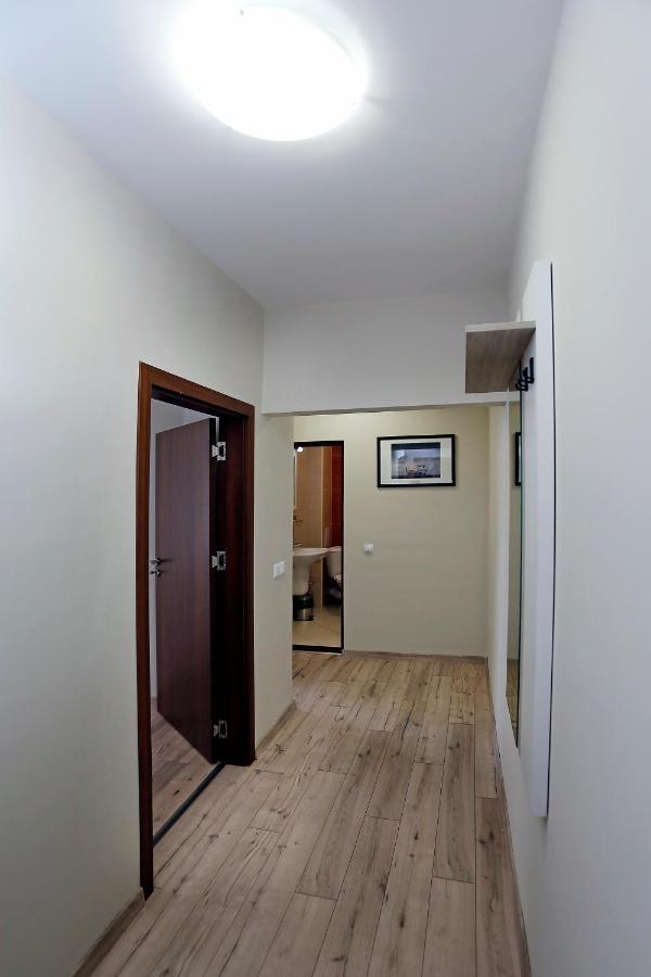 פומורי Coral Hotel מראה חיצוני תמונה